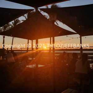 ROzCh67-94S | Travelling Around Australia with Jeff Banks