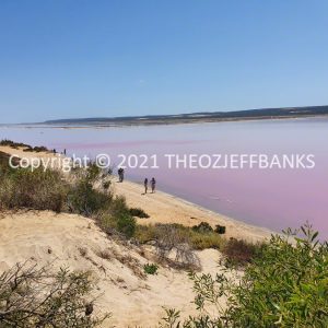 ROzCh70-40 | Travelling Around Australia with Jeff Banks