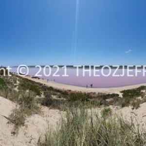 ROzCh70-51P | Travelling Around Australia with Jeff Banks