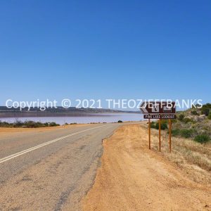 ROzCh70-63 | Travelling Around Australia with Jeff Banks