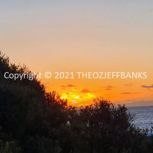 ROzCh77-124S | Travelling Around Australia with Jeff Banks