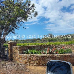 ROzCh77-51 | Travelling Around Australia with Jeff Banks