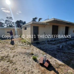 ROzCh77-77 | Travelling Around Australia with Jeff Banks