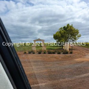 ROzCh79-192 | Travelling Around Australia with Jeff Banks