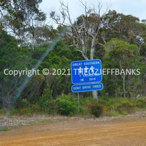ROzCh79-306 | Travelling Around Australia with Jeff Banks