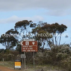 ROzCh79-323 | Travelling Around Australia with Jeff Banks