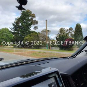 ROzCh79-342 | Travelling Around Australia with Jeff Banks