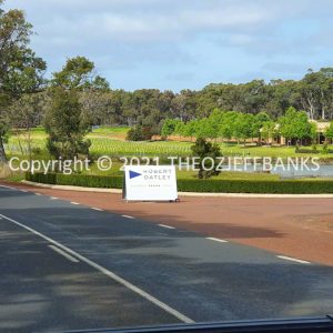 ROzCh79-51 | Travelling Around Australia with Jeff Banks