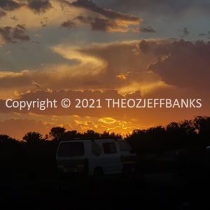 ROzCh82-124S | Travelling Around Australia with Jeff Banks