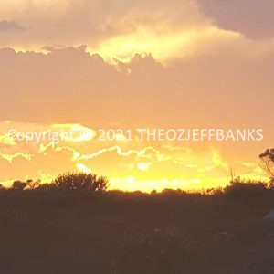 ROzCh82-126S | Travelling Around Australia with Jeff Banks