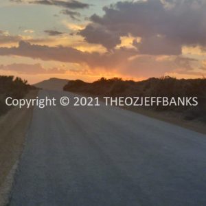 ROzCh82-130S | Travelling Around Australia with Jeff Banks