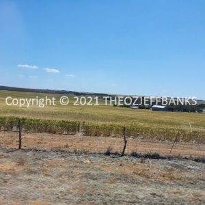 ROzCh82-51 | Travelling Around Australia with Jeff Banks