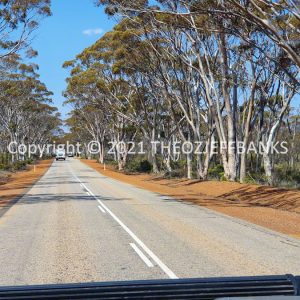 ROzCh82-58 | Travelling Around Australia with Jeff Banks