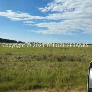 ROzCh82-98 | Travelling Around Australia with Jeff Banks