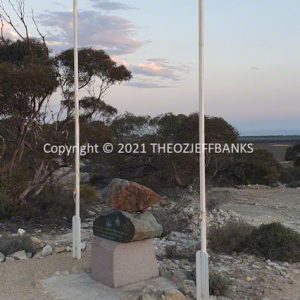 ROzCh85-77 | Travelling Around Australia with Jeff Banks