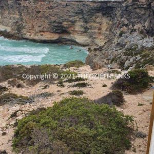 ROzCh86-104 | Travelling Around Australia with Jeff Banks