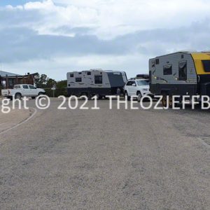ROzCh86-121 | Travelling Around Australia with Jeff Banks
