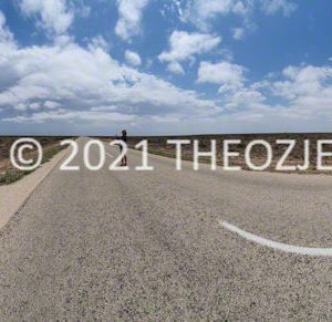 ROzCh86-123P | Travelling Around Australia with Jeff Banks