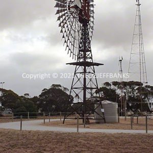 ROzCh86-147 | Travelling Around Australia with Jeff Banks