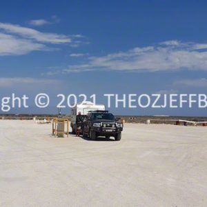ROzCh86-72 | Travelling Around Australia with Jeff Banks