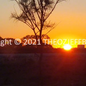 ROzCh91-153S | Travelling Around Australia with Jeff Banks