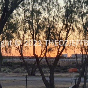 ROzCh91-225S | Travelling Around Australia with Jeff Banks