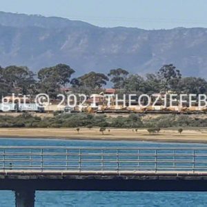 ROzCh91-83 | Travelling Around Australia with Jeff Banks