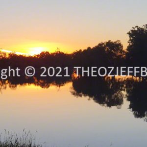 ROzCh92-157S | Travelling Around Australia with Jeff Banks