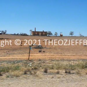 ROzCh92-42 | Travelling Around Australia with Jeff Banks