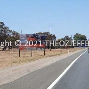 ROzCh92-67 | Travelling Around Australia with Jeff Banks