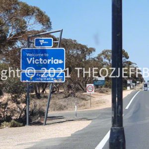 ROzCh92-83 | Travelling Around Australia with Jeff Banks