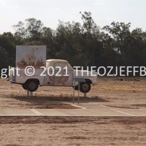 ROzCh96-31 | Travelling Around Australia with Jeff Banks