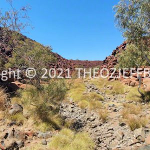 SSNMCh10-74 | Travelling Around Australia with Jeff Banks