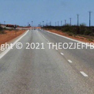 SSNMCh12-34.jpg | Travelling Around Australia with Jeff Banks