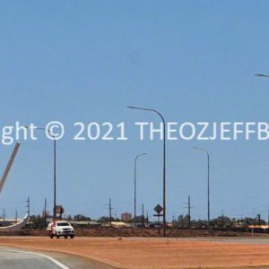 SSNMCh12-55.jpg | Travelling Around Australia with Jeff Banks
