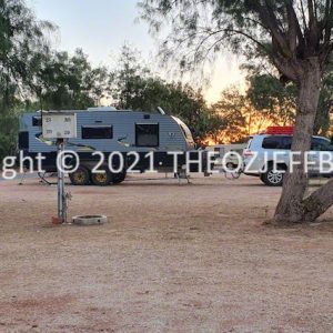SSNMCh12-58.jpg | Travelling Around Australia with Jeff Banks