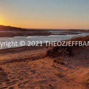 SSNMCh7-217S | Travelling Around Australia with Jeff Banks