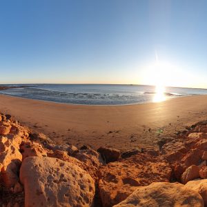 SSNMCh8-03P | Travelling Around Australia with Jeff Banks