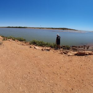 SSNMCh8-104P | Travelling Around Australia with Jeff Banks