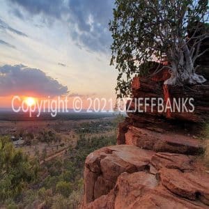HWGACh71-183S | Travelling Around Australia with Jeff Banks