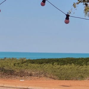 HWGACh85-01 | Travelling Around Australia with Jeff Banks