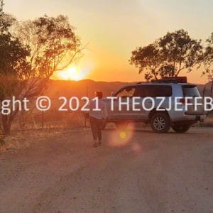 HWGACh100-72S | Travelling Around Australia with Jeff Banks