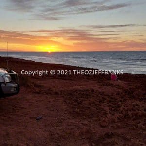 HWGACh102-101S | Travelling Around Australia with Jeff Banks